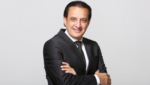 طارق علام